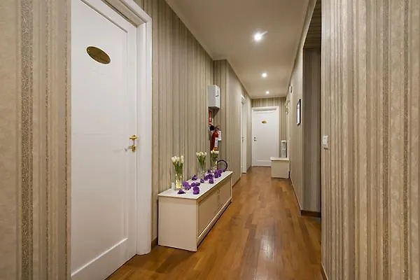 Guest house Relais Bocca Di Leone Hotel Rome