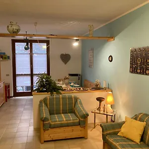 https://lo-squero.it-lombardy.com