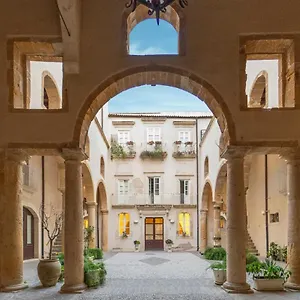 https://residenza-dumah-elegante-dimora-in-centro.sicilyhotelsitaly.net