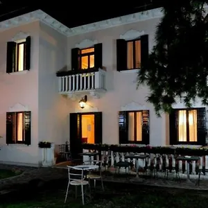 Crispi , Μέστρε Ιταλία