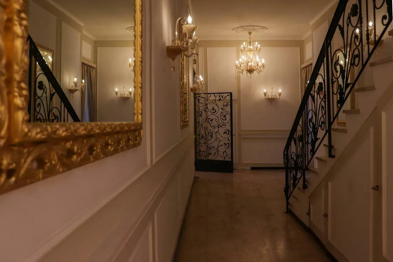 Hotel Relais Bocca Di Leone Roma 3*,  Italia